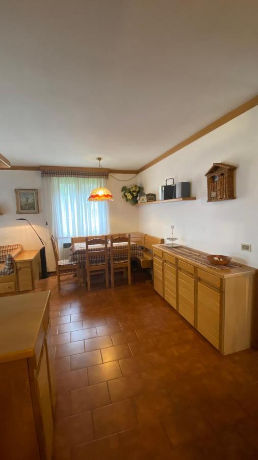 Apartamento Trilocale Accogliente Con Camino A Pochi Minuti Da Madonna Di Campiglio Spiazzo  Exterior foto
