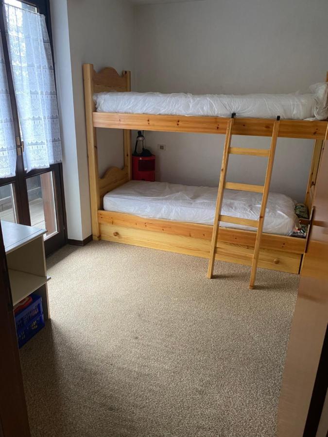 Apartamento Trilocale Accogliente Con Camino A Pochi Minuti Da Madonna Di Campiglio Spiazzo  Exterior foto